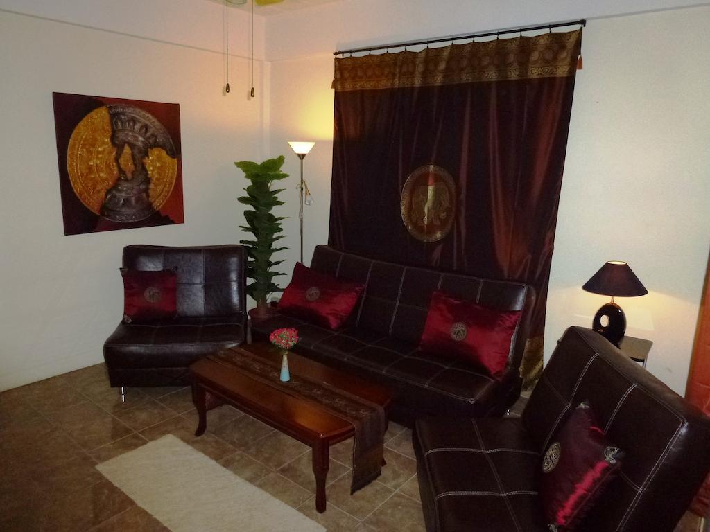 Bellmans Restaurant & Guesthouse Karon Kamer foto