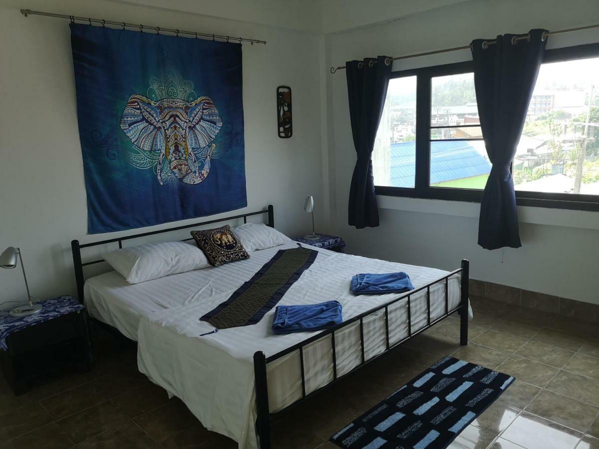 Bellmans Restaurant & Guesthouse Karon Buitenkant foto